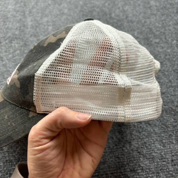 SIMMS Camo American flag Fish Trucker Baseball Cap SnapBack Hat One Size fits - Picture 3 of 8